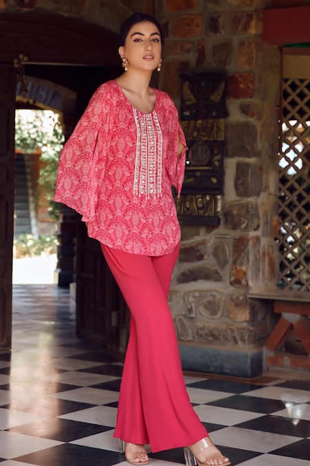 RITIKA VERMA Fuchsia Georgette Embroidered Patra Round Farah Top With Bell Pant 