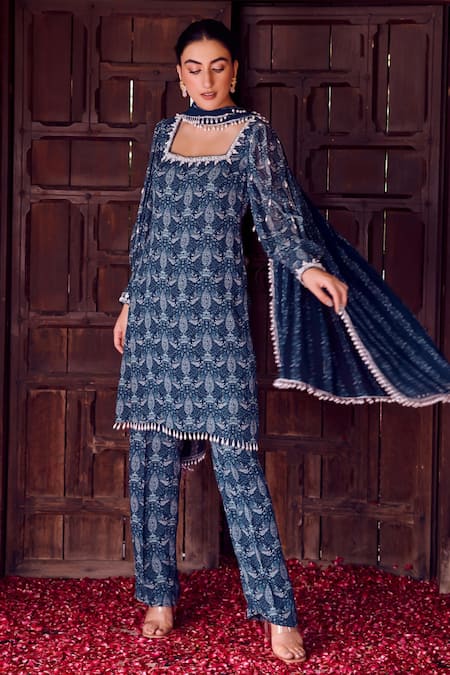 RITIKA VERMA Blue Georgette Embroidered Pearl Drop Square Inara Bird Print Kurta Pant Set 