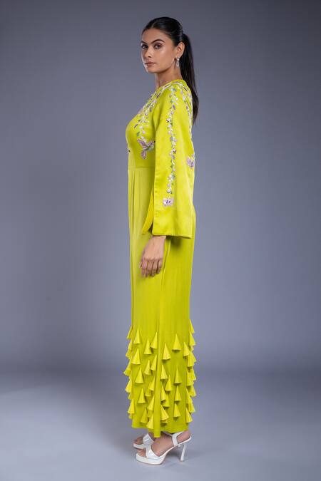 Buy Ellemora Fashions Green Dull Crepe Hand Embroidered Sequins Round Jumpsuit Online at Aza Fashions Buy_Ellemora Fashions_Green Dull Crepe Hand Embroidered Sequins Round Jumpsuit _Online_at_Aza_Fashions