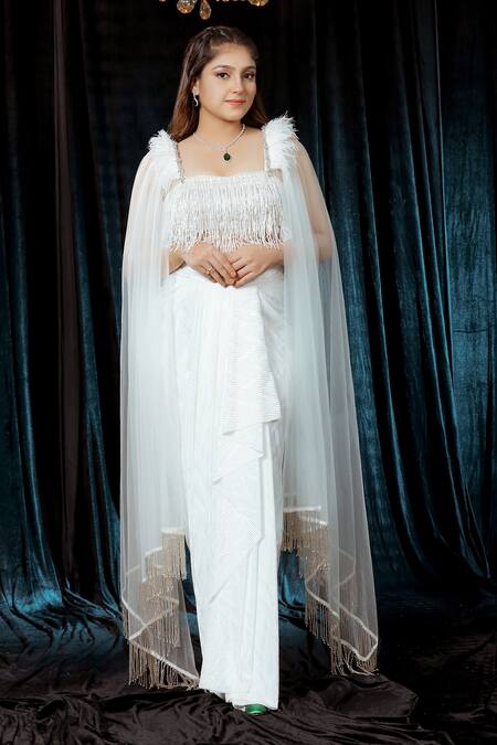 Buy_Ellemora Fashions_White Upada Cut-dana Square Feathered Embellished Blouse With Draped Skirt 