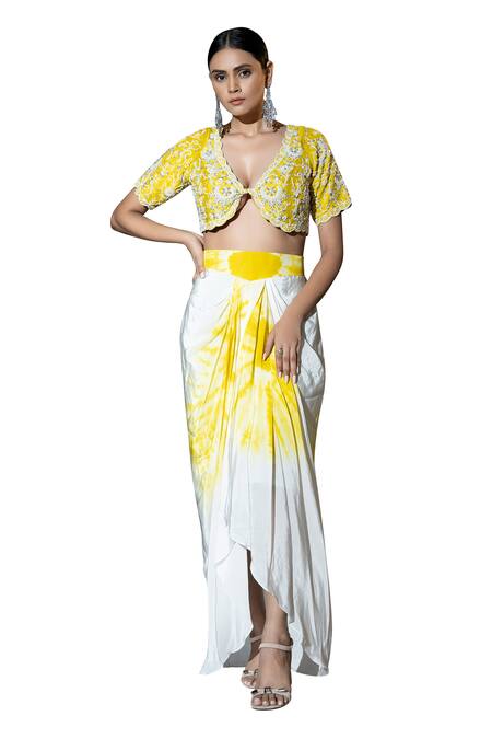 Buy_Ellemora Fashions_Yellow Upada Hand Embroidery Floral Plunge Sunshine Tie-dye Delight Skirt Set _Online_at_Aza_Fashions