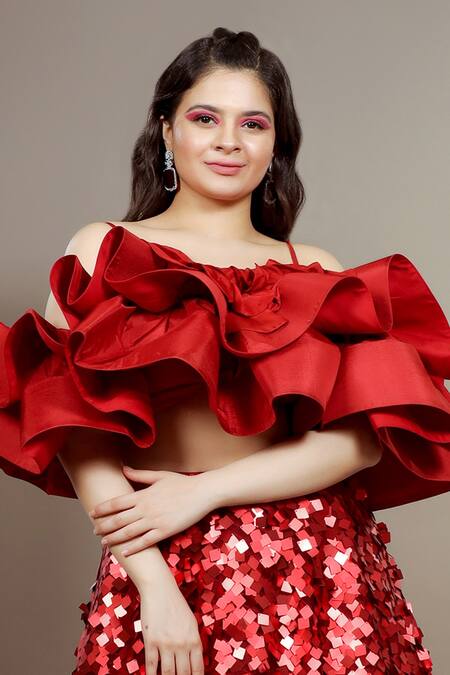 Ellemora Fashions Red Net, Nylon, Organza Sequins Square Embellished Lehenga With Ruffled Blouse at Aza Fashions Ellemora Fashions_Red Net, Nylon, Organza Sequins Square Embellished Lehenga With Ruffled Blouse _at_Aza_Fashions