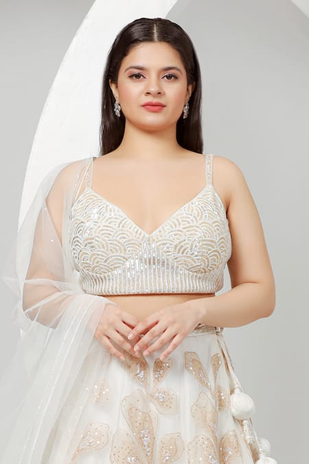 Shop_Ellemora Fashions_Ivory Organza, Net, Wool Sequins, Embroidery V-neck Blouse Lehenga Set _Online_at_Aza_Fashions