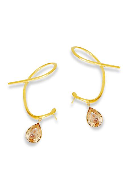 Shop Esme By Aashna Dalmia Gold Plated Stones Eternal Echo Geometric Carved Earrings at Aza Fashions Shop_Esme By Aashna Dalmia_Gold Plated Stones Eternal Echo Geometric Carved Earrings _at_Aza_Fashions