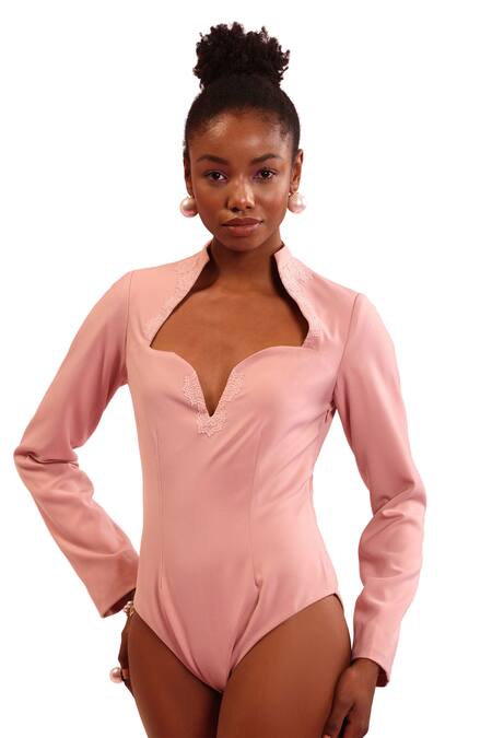 Buy_Orthodox_Pink Banana Crepe Embroidered Aari Queen Anne Bodysuit _Online_at_Aza_Fashions