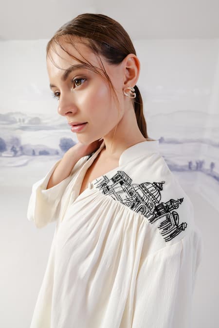Orthodox_White Crepe Embroidery Mandarin Collar Aari Yoke Gathered Shirt _Online_at_Aza_Fashions