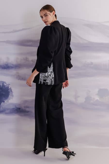 Orthodox Black Crepe Embroidery Puffed Sleeve Blazer Online at Aza Fashions Orthodox_Black Crepe Embroidery Puffed Sleeve Blazer _Online_at_Aza_Fashions