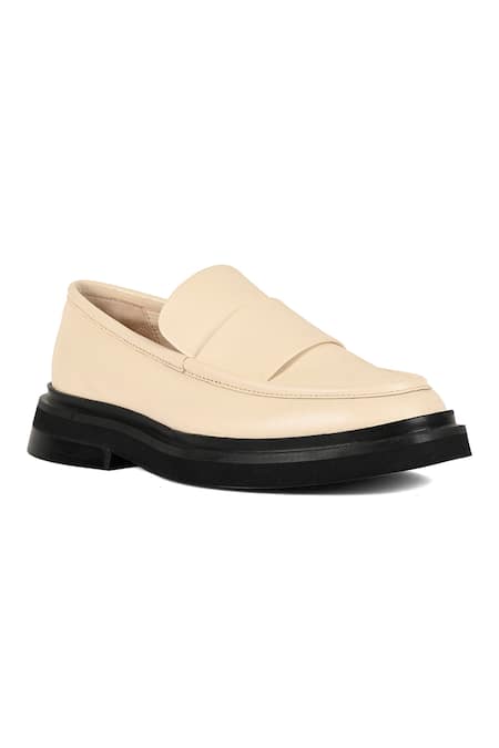 JVAM Emmett Plain Moccasins 