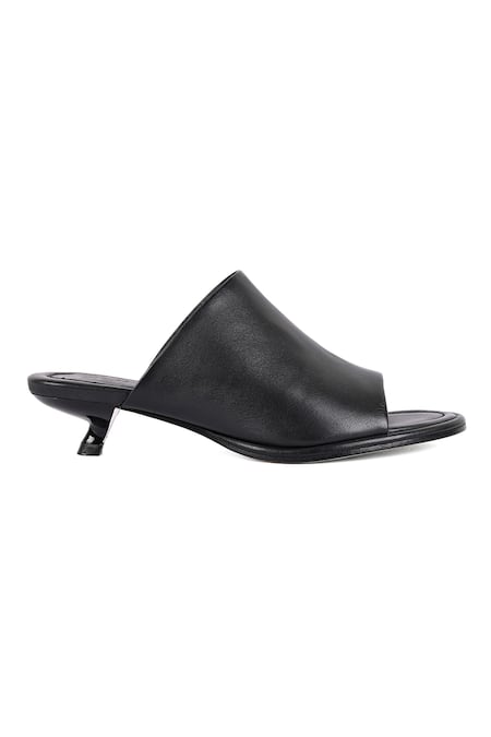 Jvam_Black Gale Solid Kitten Heels_Online_at_Aza_Fashions