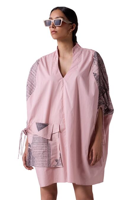 Jyoti Sachdev Iyer_Pink Cotton Printed London V Neck Short Dress _Online_at_Aza_Fashions