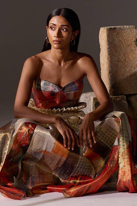 Buy_Jyoti Sachdev Iyer_Organza Tissue Printed New York Long Skirt _Online_at_Aza_Fashions