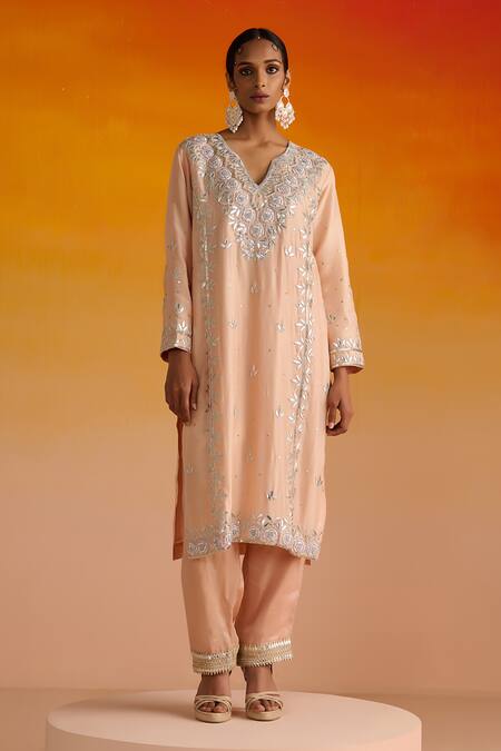 OHH CROW Peach Silk, Cotton Gota Patti, Sequins, Embroidery Floral Motif Kurta Pant Set Online at Aza Fashions OHH CROW_Peach Silk, Cotton Gota Patti, Sequins, Embroidery Floral Motif Kurta Pant Set _Online_at_Aza_Fashions
