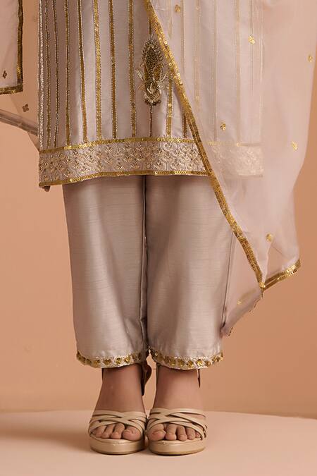 Shop OHH CROW Grey Silk, Cotton Sequins, Diamonds, Zari, Embroidery Scoop Neck Hand Kurta Set Online at Aza Fashions Shop_OHH CROW_Grey Silk, Cotton Sequins, Diamonds, Zari, Embroidery Scoop Neck Hand Kurta Set _Online_at_Aza_Fashions