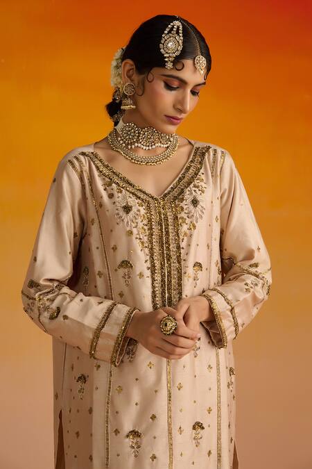 Buy OHH CROW Beige Silk, Cotton, Chiffon Sequins, Diamonds, Zari, Embroidery Hand Kurta Set Buy_OHH CROW_Beige Silk, Cotton, Chiffon Sequins, Diamonds, Zari, Embroidery Hand Kurta Set