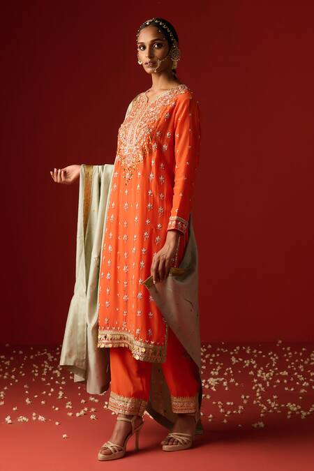 Buy OHH CROW Orange Crepe, Cotton Sequins, Zari, Embroidery V-neck Hand Kurta Pant Set Buy_OHH CROW_Orange Crepe, Cotton Sequins, Zari, Embroidery V-neck Hand Kurta Pant Set