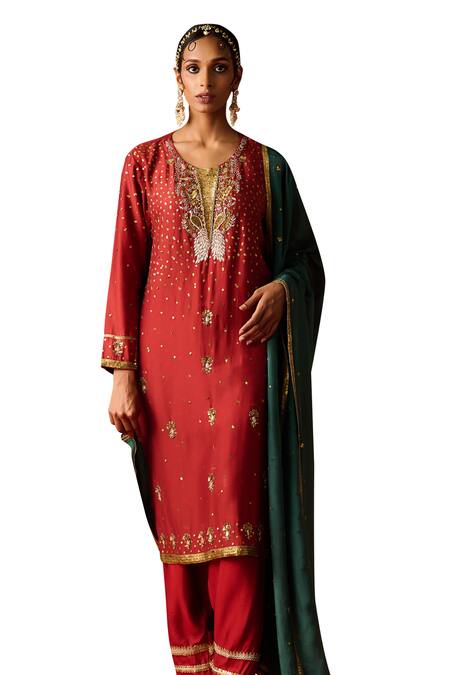 OHH CROW Maroon Chanderi, Cotton Sequins, Zari, Embroidery Scoop Neck Kurta Set at Aza Fashions OHH CROW_Maroon Chanderi, Cotton Sequins, Zari, Embroidery Scoop Neck Kurta Set _at_Aza_Fashions