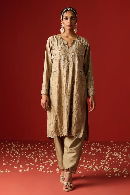 OHH CROW Beige Silk, Cotton, Chiffon Sequins, Embroidery Mandarin Hand Zari Kurta Set Online at Aza Fashions OHH CROW_Beige Silk, Cotton, Chiffon Sequins, Embroidery Mandarin Hand Zari Kurta Set _Online_at_Aza_Fashions