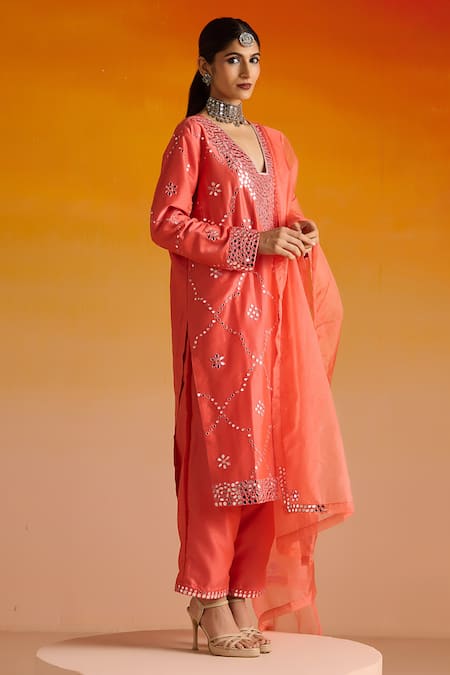 OHH CROW Pink Silk, Cotton Beads, Mirrors, Embroidery Plunge Neck And Kurta Pant Set Online at Aza Fashions OHH CROW_Pink Silk, Cotton Beads, Mirrors, Embroidery Plunge Neck And Kurta Pant Set _Online_at_Aza_Fashions