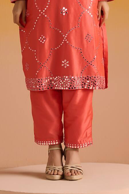 Shop OHH CROW Pink Silk, Cotton Beads, Mirrors, Embroidery Plunge Neck And Kurta Pant Set Online at Aza Fashions Shop_OHH CROW_Pink Silk, Cotton Beads, Mirrors, Embroidery Plunge Neck And Kurta Pant Set _Online_at_Aza_Fashions