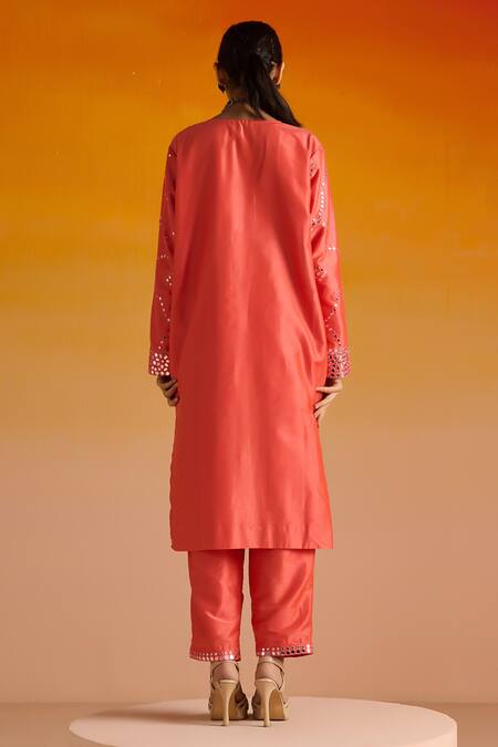 Buy OHH CROW Pink Silk, Cotton Beads, Mirrors, Embroidery Plunge Neck And Kurta Pant Set Buy_OHH CROW_Pink Silk, Cotton Beads, Mirrors, Embroidery Plunge Neck And Kurta Pant Set