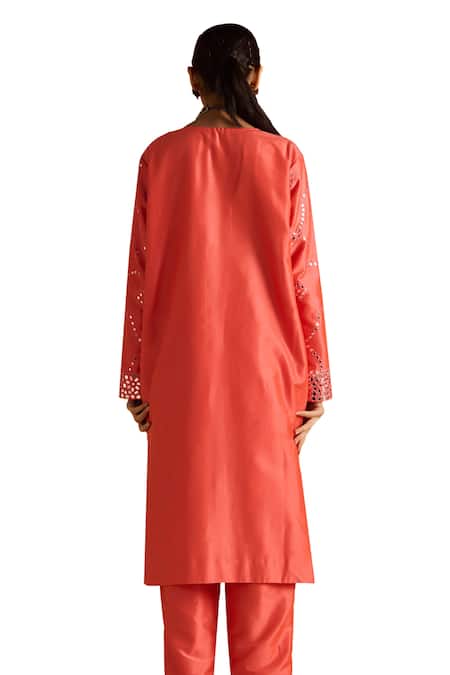 Shop OHH CROW Pink Silk, Cotton Beads, Mirrors, Embroidery Plunge Neck And Kurta Pant Set Shop_OHH CROW_Pink Silk, Cotton Beads, Mirrors, Embroidery Plunge Neck And Kurta Pant Set