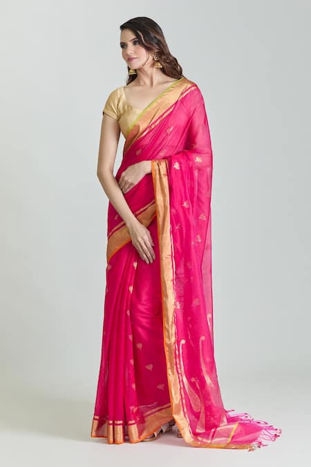 Mint N Oranges_Pink Chanderi Lotus And Paisley Woven Pure Saree With Unstitched Blouse Piece _Online_at_Aza_Fashions