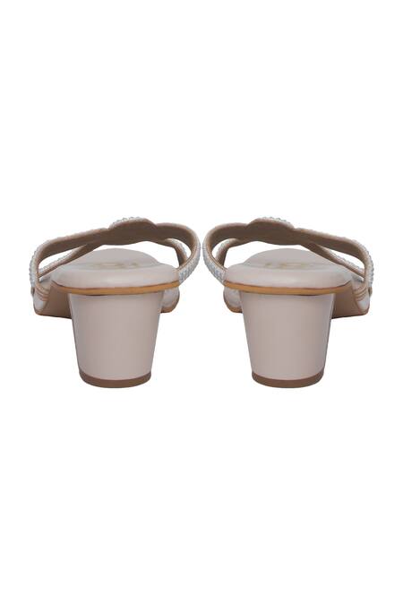 Buy Kkarma Accessories White Pearls Embellished Block Heels Online at Aza Fashions Buy_Kkarma Accessories_White Pearls Embellished Block Heels _Online_at_Aza_Fashions