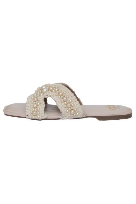 Kkarma Accessories Off White Chhavi Pearl Tassel Embellished Flats Online at Aza Fashions Kkarma Accessories_Off White Chhavi Pearl Tassel Embellished Flats _Online_at_Aza_Fashions