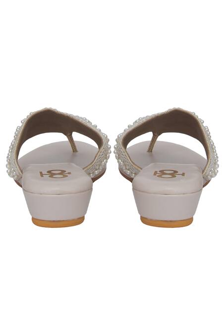 Buy_Kkarma Accessories_White Pearls, Lace Janita Embellished Kolhapuri Wedges _Online_at_Aza_Fashions