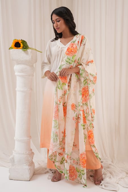 HOUSE OF TA-YA Floral Print Ombre Kurta Pant Set 