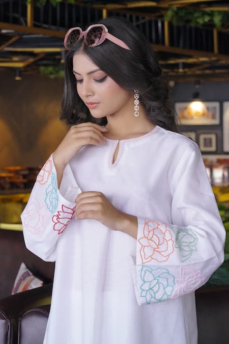 Buy_Myra Clothing Line_White Chanderi Beads Round Neck Embroidered Short Kurta With Pant _Online_at_Aza_Fashions