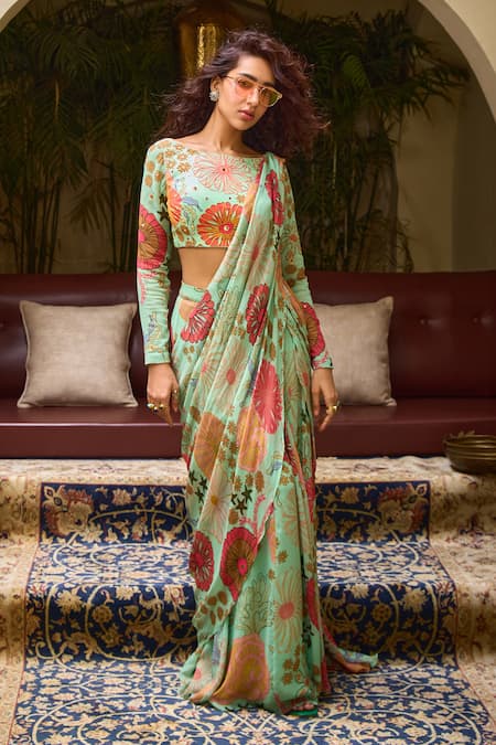 Diyarajvvir Green Crepe, Georgette, Tulle Mirrors, Floral Print Pre-draped Saree With Blouse Online at Aza Fashions Diyarajvvir_Green Crepe, Georgette, Tulle Mirrors, Floral Print Pre-draped Saree With Blouse _Online_at_Aza_Fashions