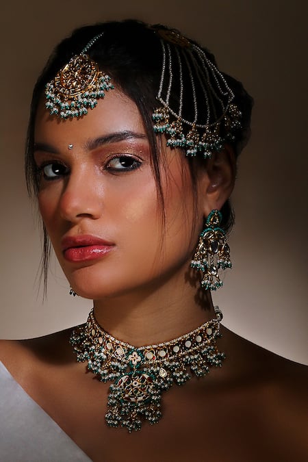 Dugran By Dugristyle Phool Bahar Kundan Embellished Necklace Set 