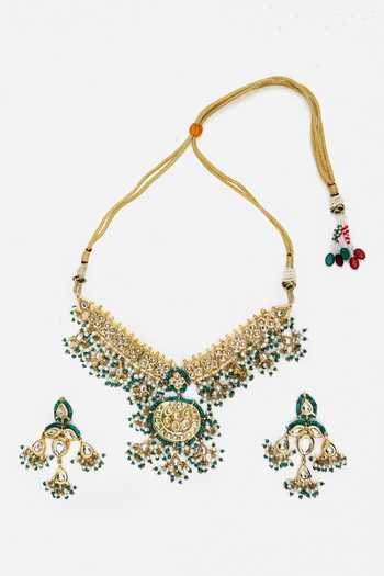 Buy Dugran By Dugristyle Green Pearls, Gota Patti, Stones Phool Bahar Kundan Embellished Necklace Set Online at Aza Fashions Buy_Dugran By Dugristyle_Green Pearls, Gota Patti, Stones Phool Bahar Kundan Embellished Necklace Set _Online_at_Aza_Fashions