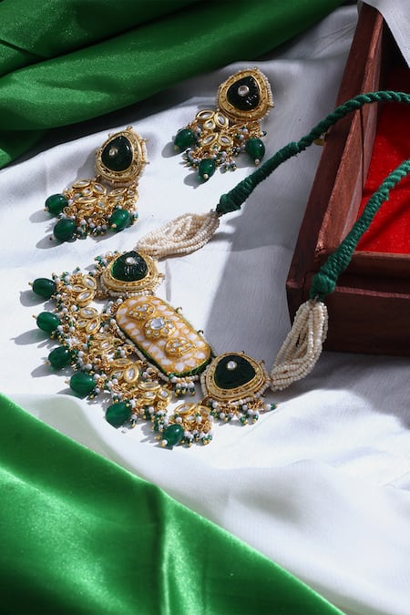 Dugran By Dugristyle_Green Pearls Phoolista Kundan Meenakari Choker Set _Online_at_Aza_Fashions
