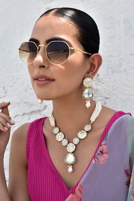 Buy_Swabhimann_Silver Plated Diamonds, Stones Carved Kundan Embellished Pendant Necklace Set _Online_at_Aza_Fashions