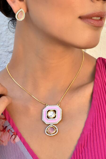 Buy_Swabhimann_Pink Stones Hexagon Pendant Necklace Set _Online_at_Aza_Fashions