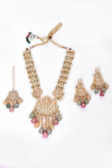Buy_Our Purple Studio_Gold Plated Stones Embellished Long Pendant Necklace Set _Online_at_Aza_Fashions