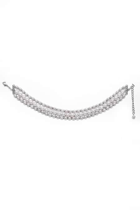 Our Purple Studio Three Layered Pearl Necklace 