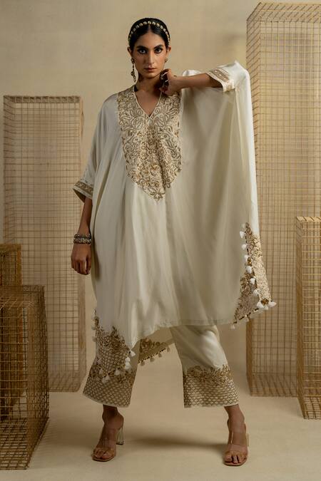 Buy_Pooja-Keyur_White Silk Sequins, Applique, Embroidery Abil Floral Yoke Kaftan And Palazzo Set