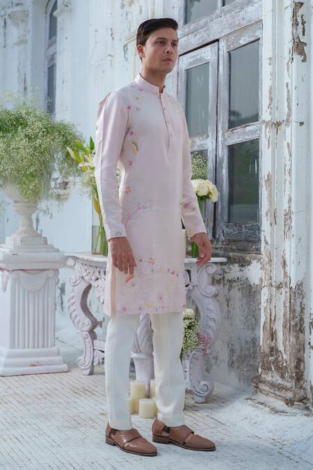 Amrit Dawani_Pink Cotton, Silk Embroidery Garden Bloom Kurta With Trouser _at_Aza_Fashions