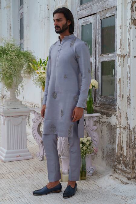 Buy_Amrit Dawani_Grey Cotton, Silk Beads, Embroidery Floral Kurta Set 
