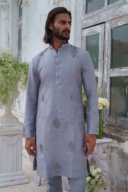 Shop_Amrit Dawani_Grey Cotton, Silk Beads, Embroidery Floral Kurta Set 