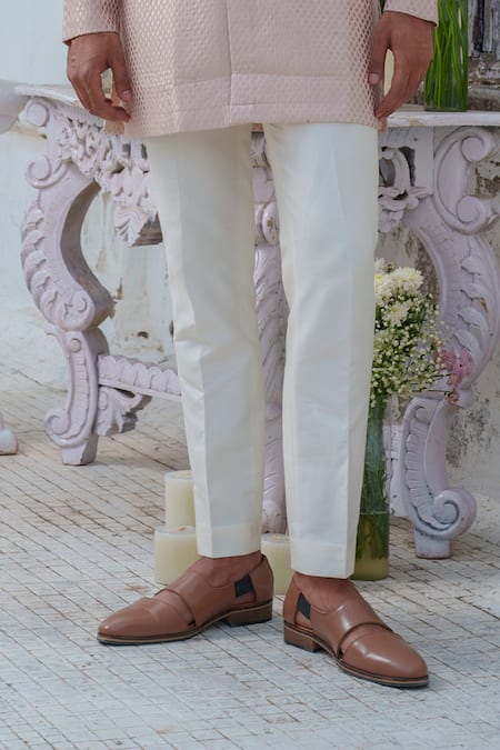 Amrit Dawani_Pink Chanderi, Cotton Satin, Cotton, Silk Textured Pattern Kurta Set _Online_at_Aza_Fashions