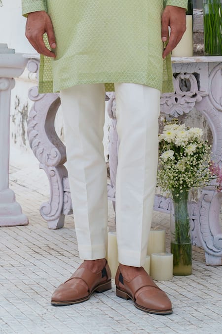 Amrit Dawani_Green Chanderi, Cotton Satin, Cotton, Silk Geometric Pattern Kurta Set _Online_at_Aza_Fashions