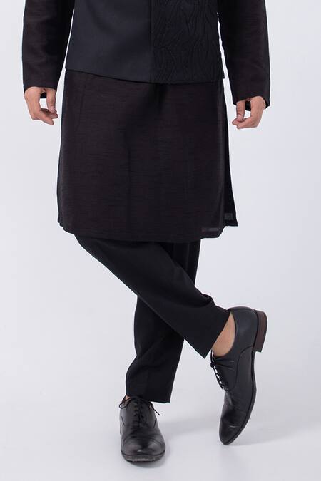 Kaka Calcutta Black Bamboo, Cotton, Silk Beads Embellished Bundi Pyjama Set Online at Aza Fashions Kaka Calcutta_Black Bamboo, Cotton, Silk Beads Embellished Bundi Pyjama Set _Online_at_Aza_Fashions