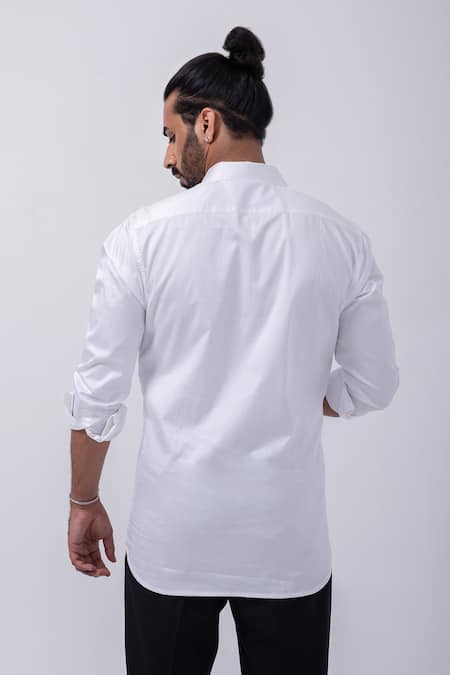 Shop Kaka Calcutta White Gingham Embroidery Lion Threadwork Shirt at Aza Fashions Shop_Kaka Calcutta_White Gingham Embroidery Lion Threadwork Shirt _at_Aza_Fashions