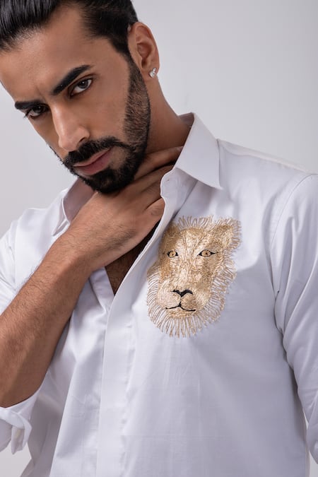 Kaka Calcutta White Gingham Embroidery Lion Threadwork Shirt Online at Aza Fashions Kaka Calcutta_White Gingham Embroidery Lion Threadwork Shirt _Online_at_Aza_Fashions