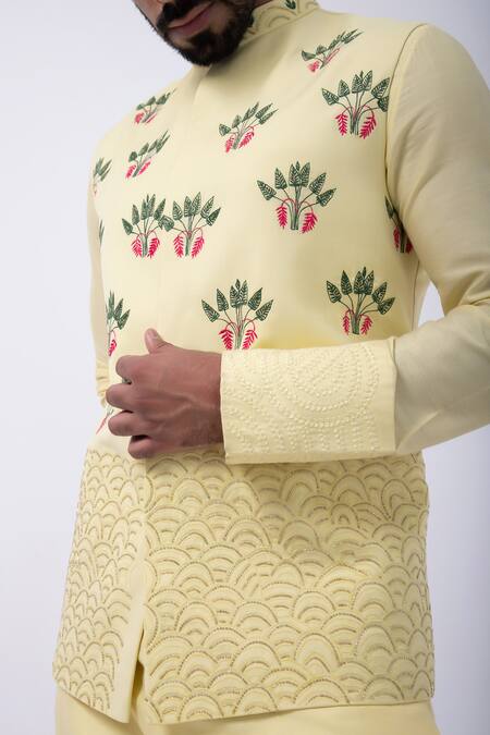 Shop Kaka Calcutta Yellow Mirrors, Embroidery Cutdana Bundi Jacket Online at Aza Fashions Shop_Kaka Calcutta_Yellow Mirrors, Embroidery Cutdana Bundi Jacket _Online_at_Aza_Fashions