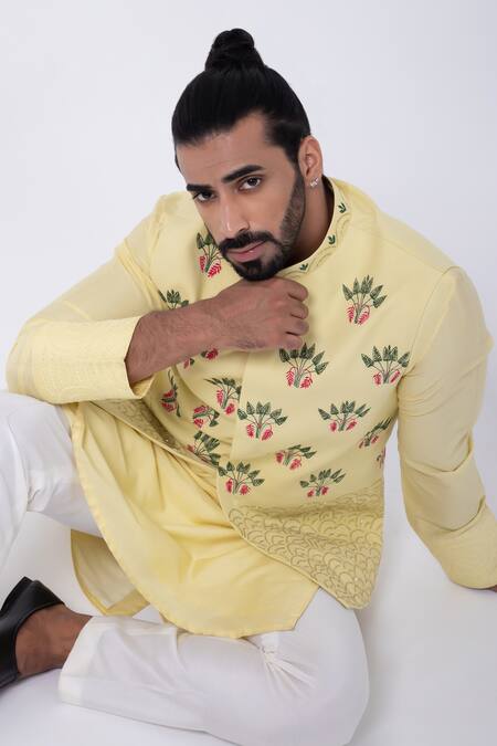 Kaka Calcutta Yellow Mirrors, Embroidery Cutdana Bundi Jacket at Aza Fashions Kaka Calcutta_Yellow Mirrors, Embroidery Cutdana Bundi Jacket _at_Aza_Fashions